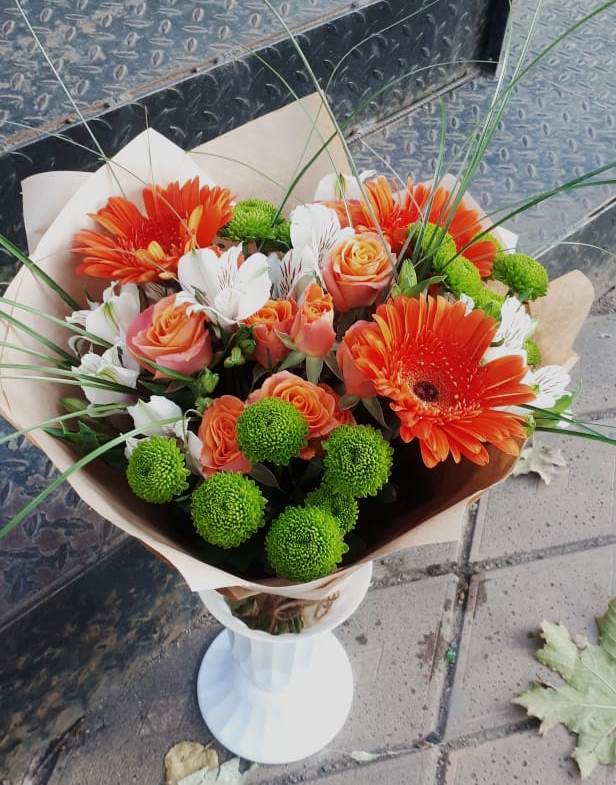 Букет цветов из: Герберы, Хризантемы, Альстромерии и Розы в Куженере