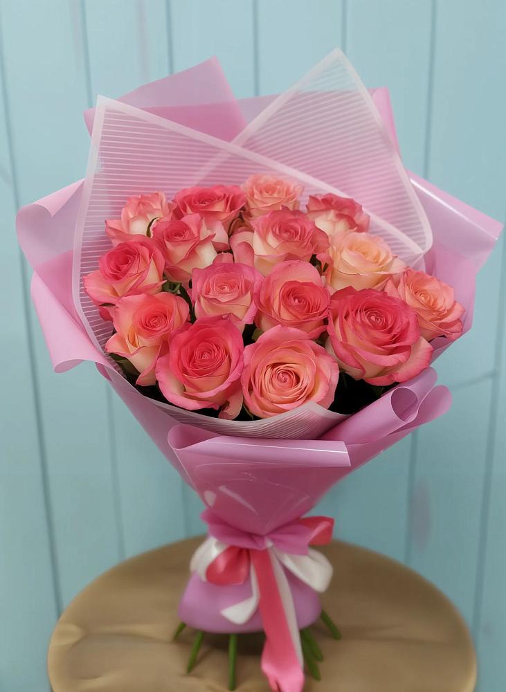 Букет 15 Розовых роз Равель в Куженере