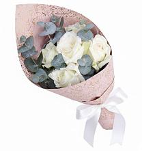 Букет цветов из:  Розы #REPLACE_PRED# Куженере