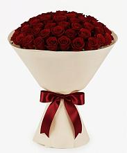Букет 101 Бордовая роза Блэк Бакарра в Куженере