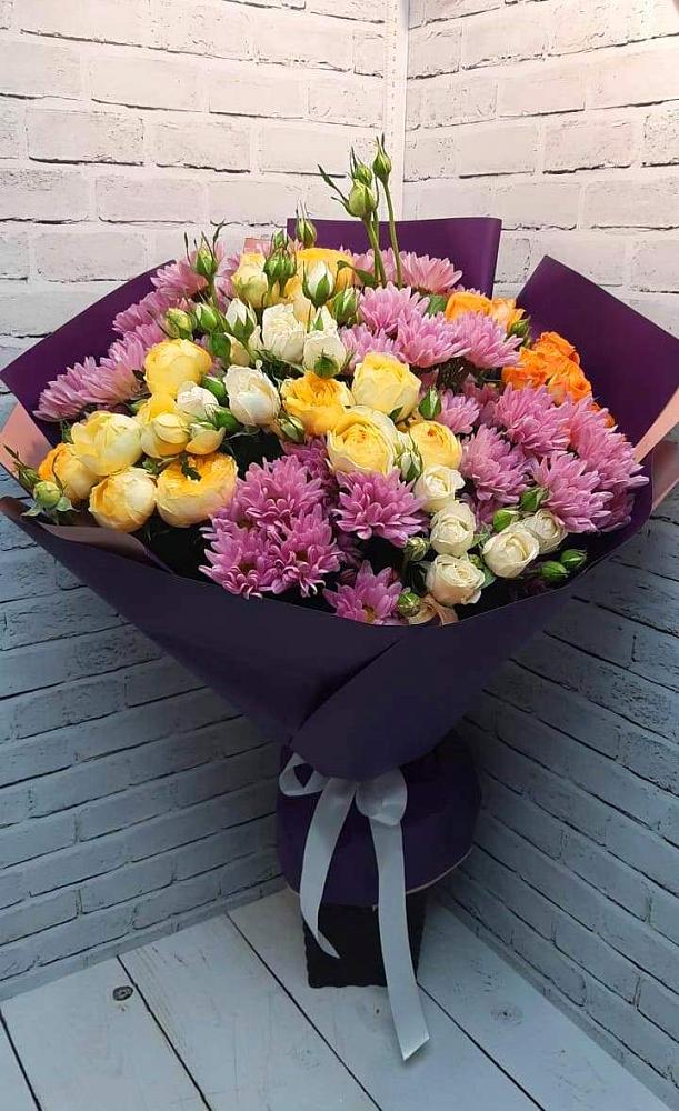 Букет цветов из: Хризантемы и Розы в Куженере