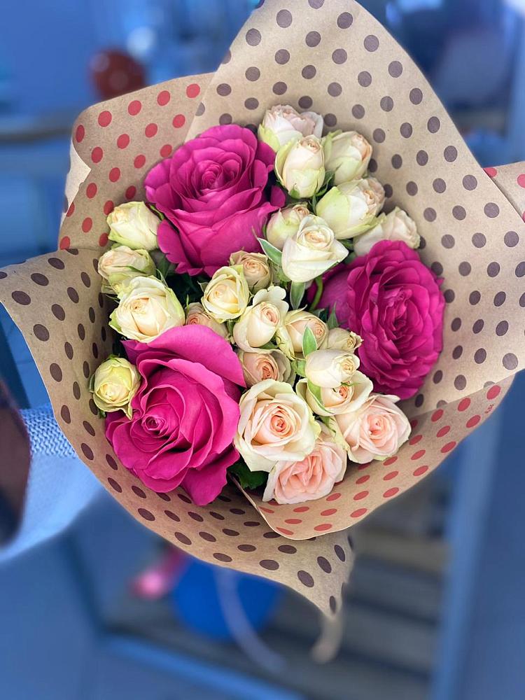 Букет цветов из: Розы в Куженере