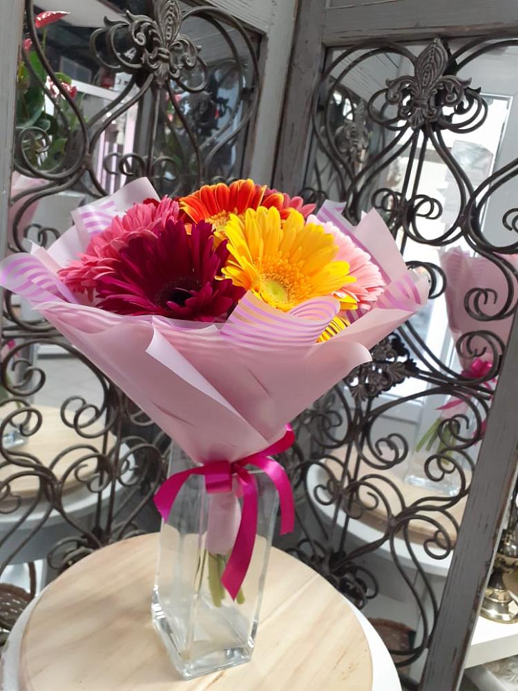 Букет цветов из: Герберы в Куженере