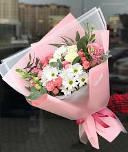Букет цветов из:  Розы, Лизиантусы и Хризантемы в Куженере
