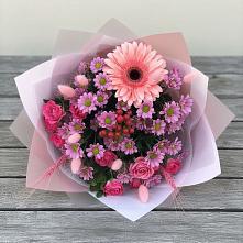 Букет цветов из:  Розы, Герберы и Хризантемы в Куженере