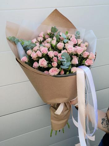 Букет цветов из: Розы в Куженере