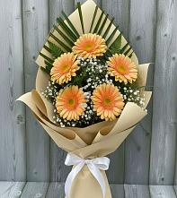 Букет цветов из:  Герберы #REPLACE_PRED# Куженере
